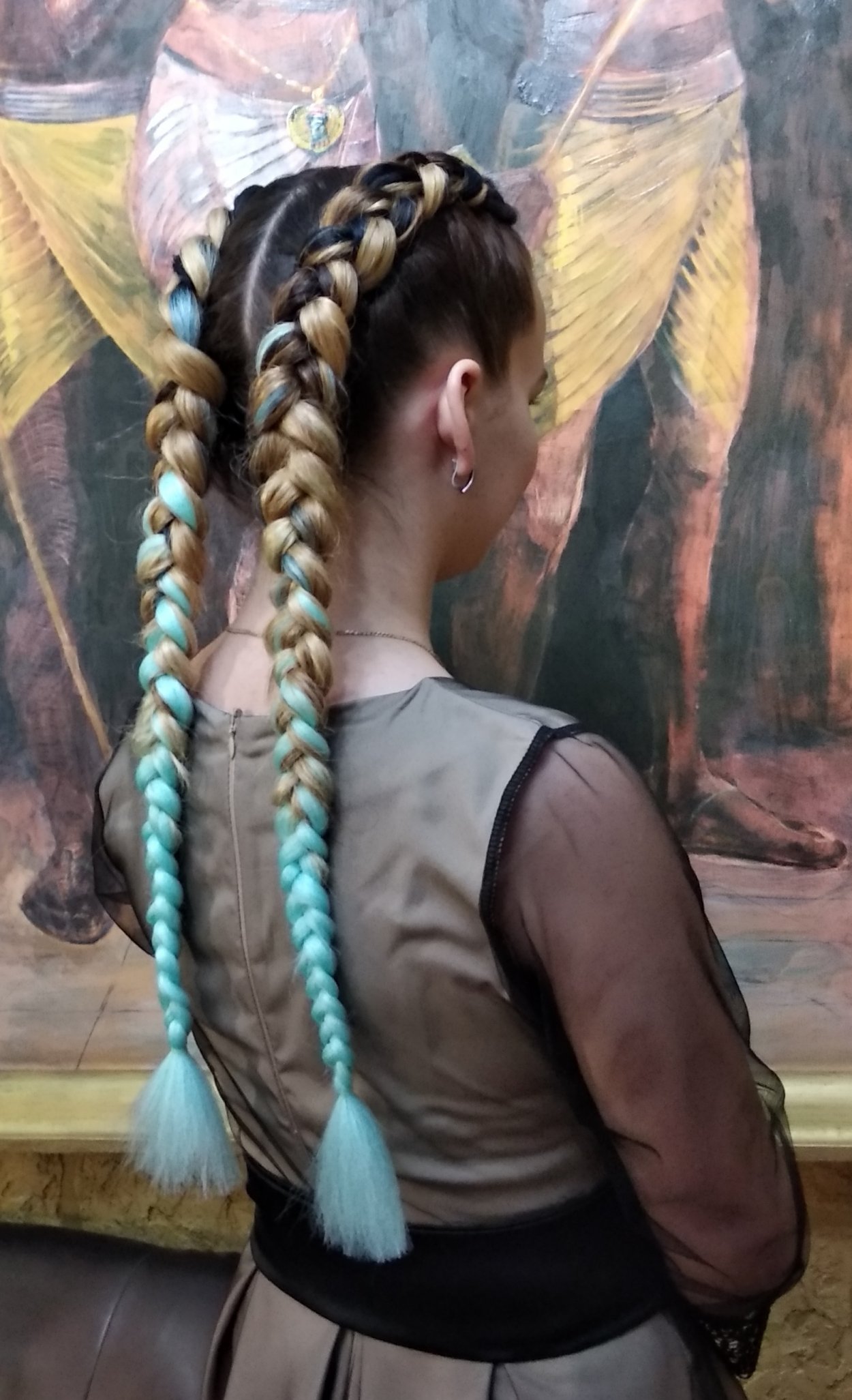 Резинки с косичками для волос