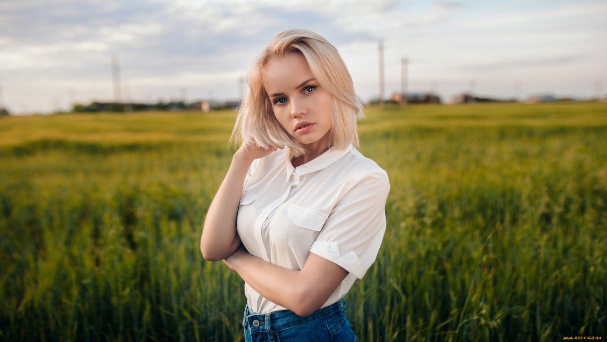 Мэнди Мур блондинка