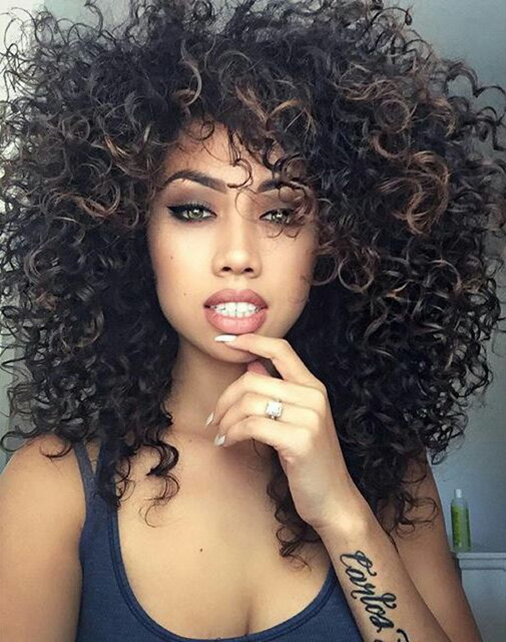 Jasmine Sanders кудри