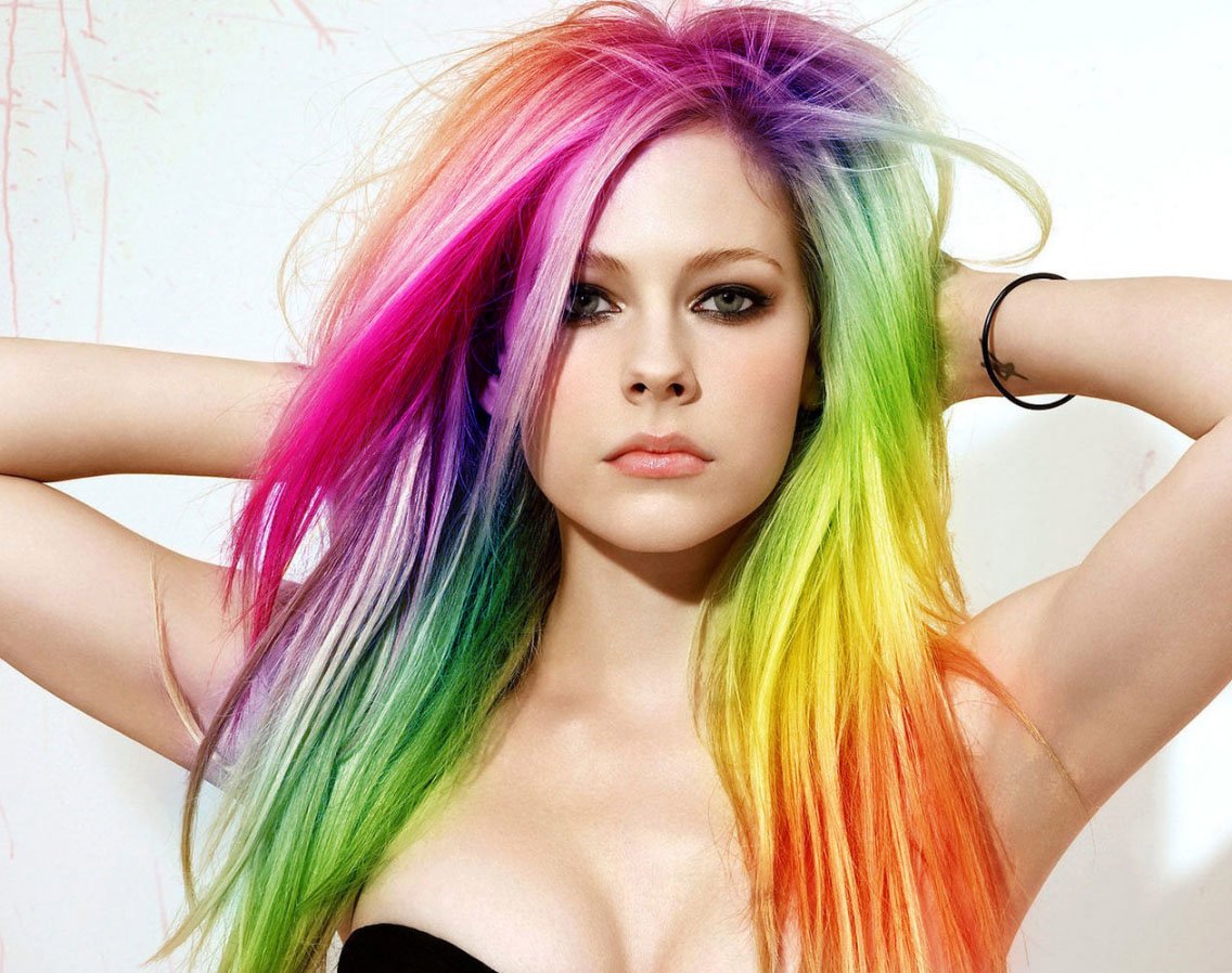 Avril Lavigne height