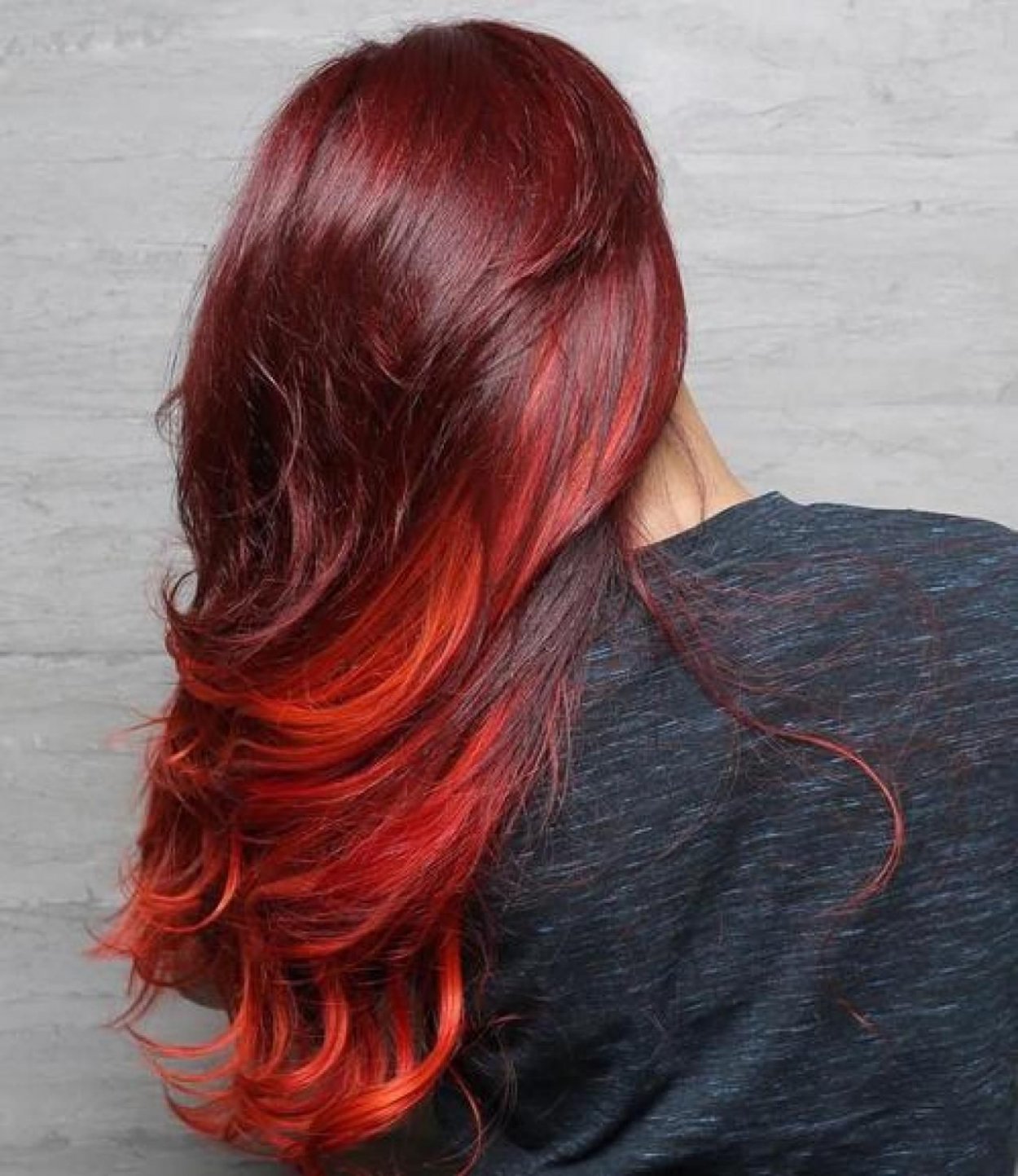 Dip Dye на темные волосы