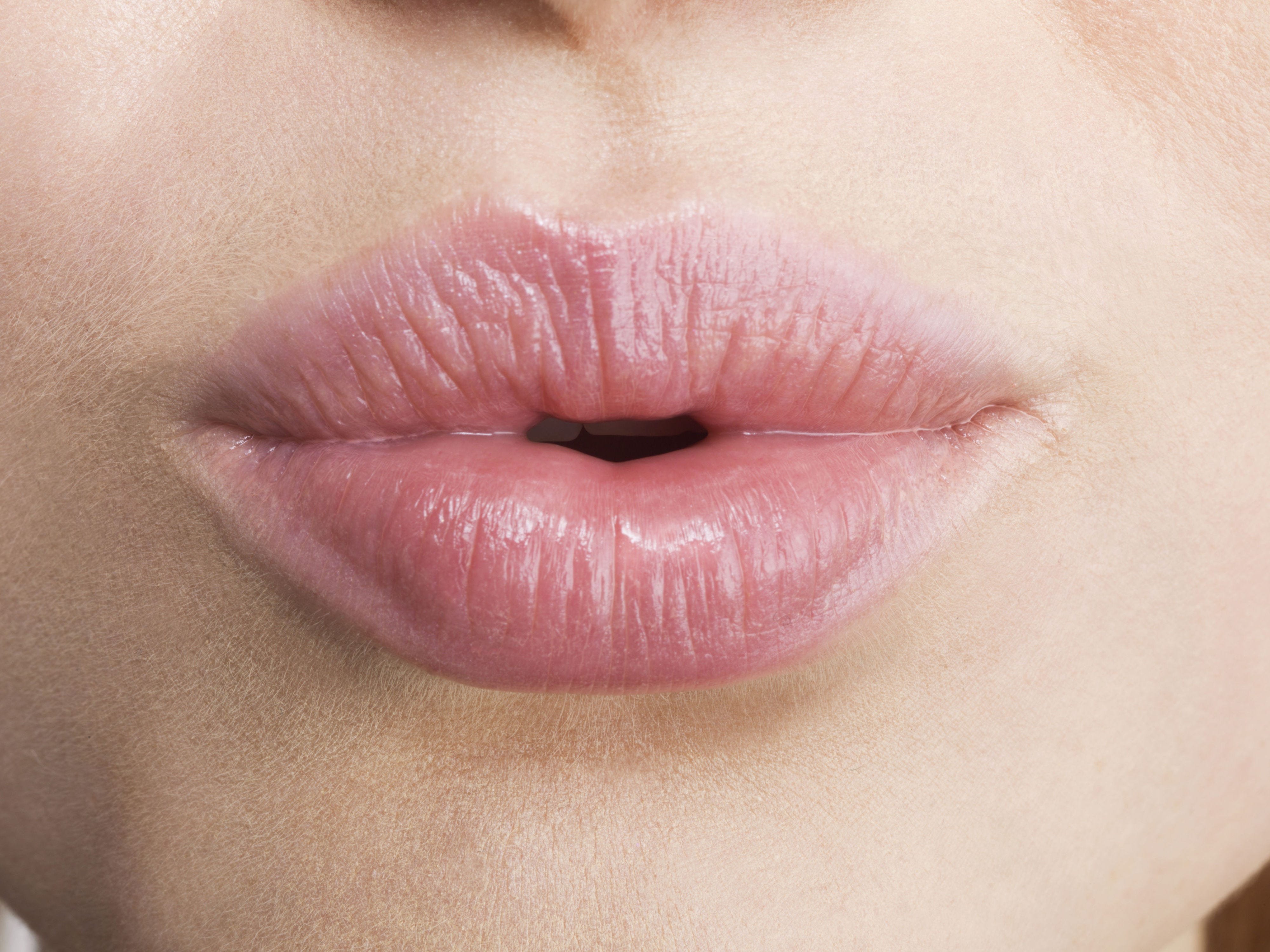губы фото женские красивые без лица пухлые