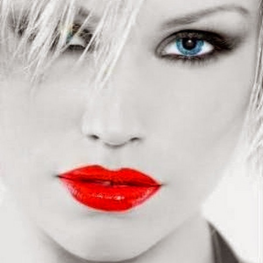 Красная помада на губах фото у блондинок
