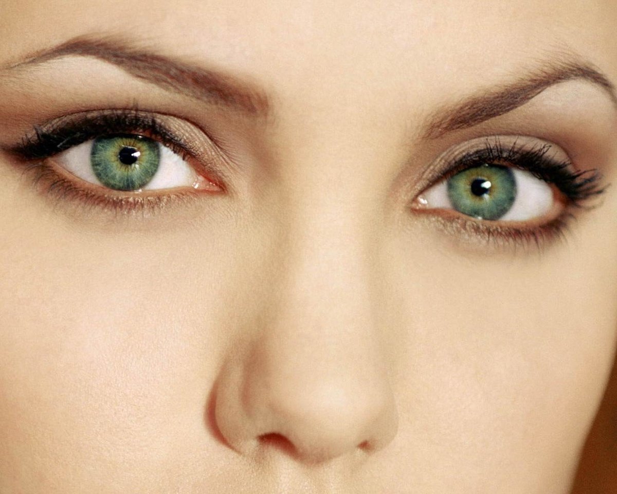 ореховые глаза фото у женщин