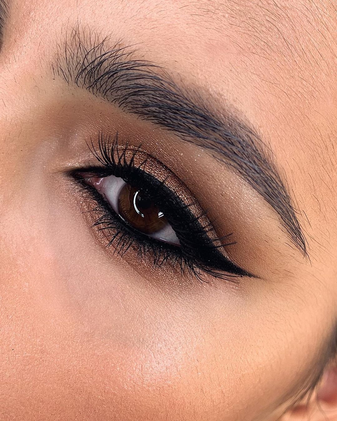 Flash Cat Eye лореаль