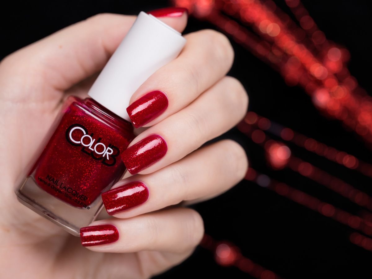 Цвет лака. Color Club Ruby Slippers. Color Club 489 Ruby Slippers.. Essie - Ruby Slippers. Рубиновый лак для ногтей.