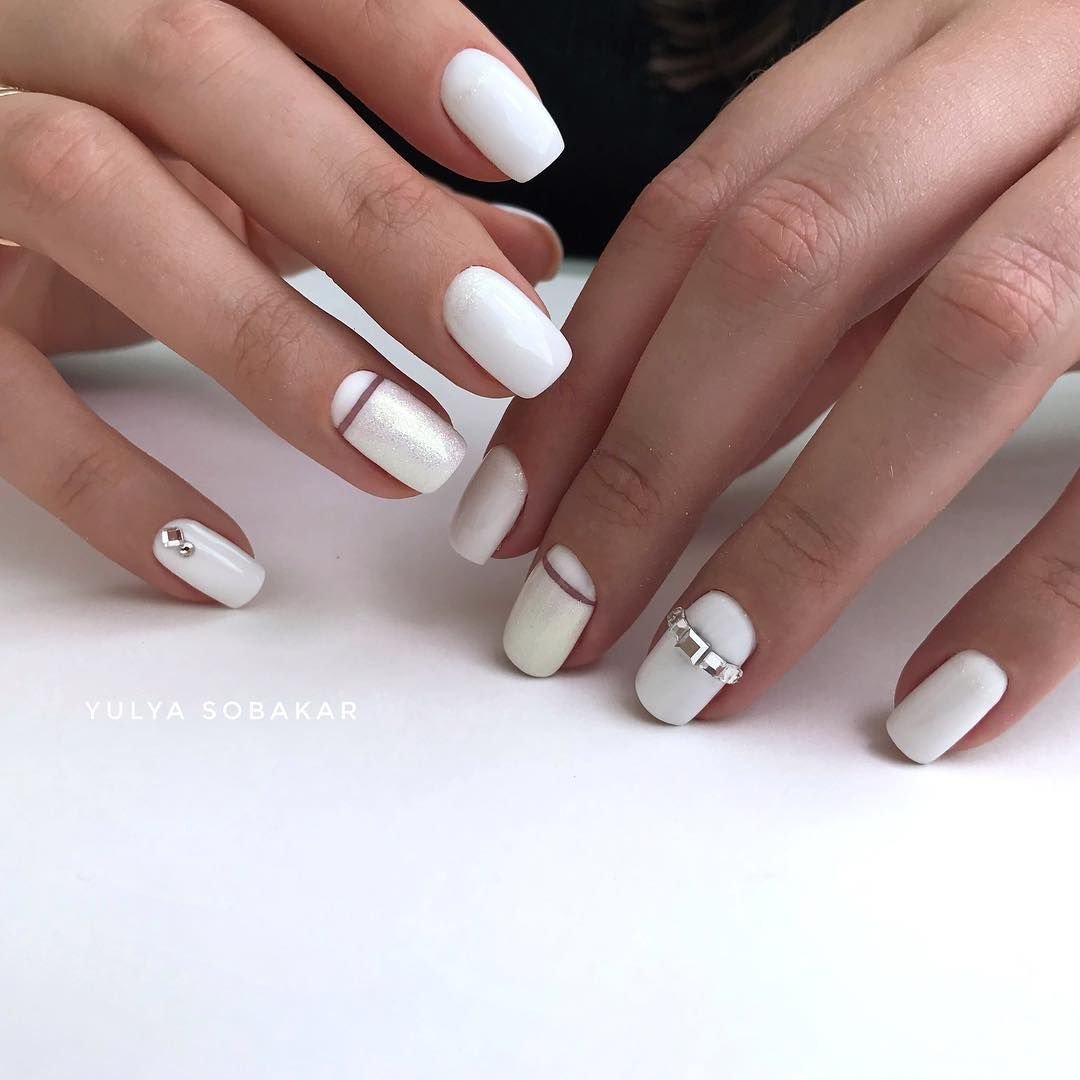 Белый маникюр на короткие ногти