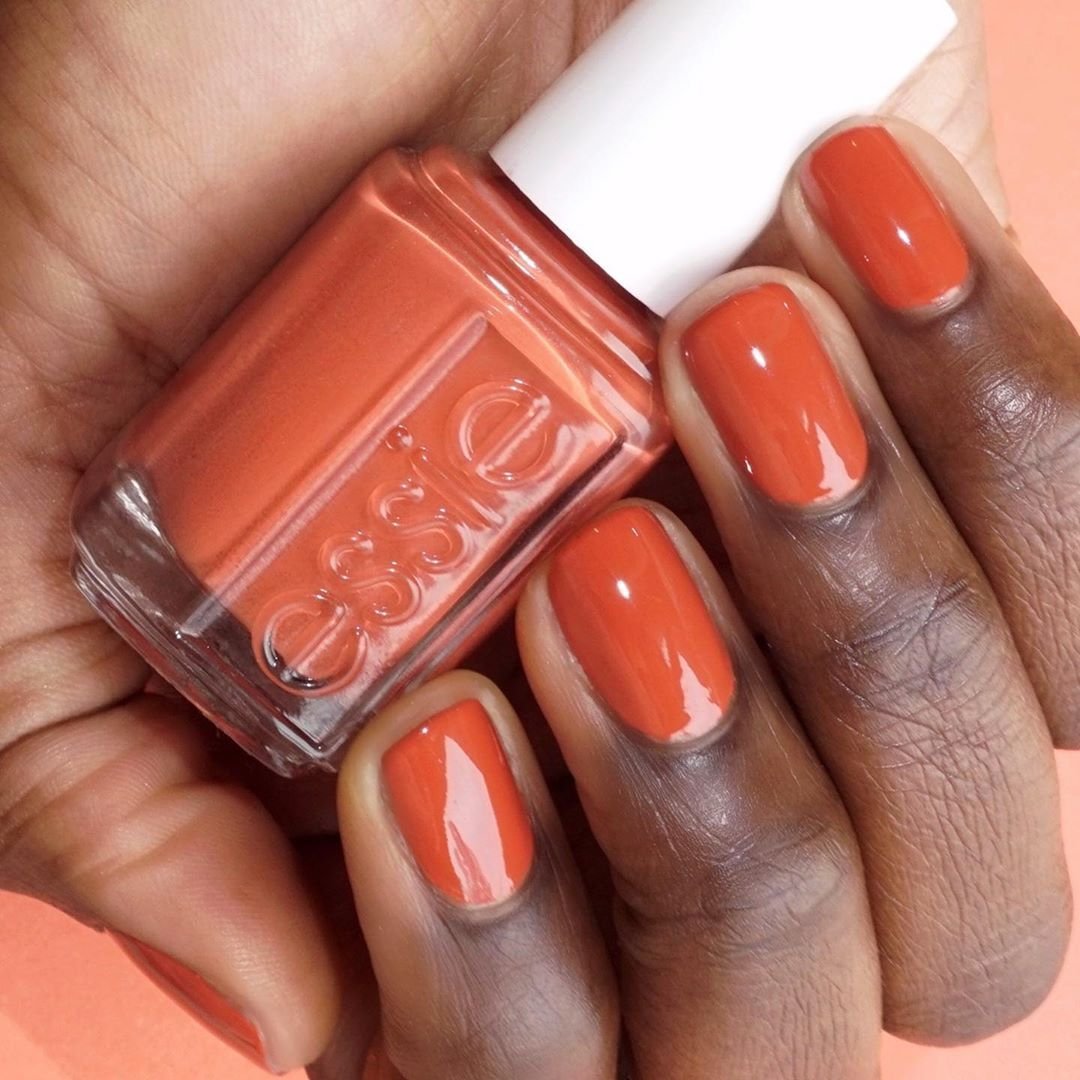 Терракотовый лак Essie