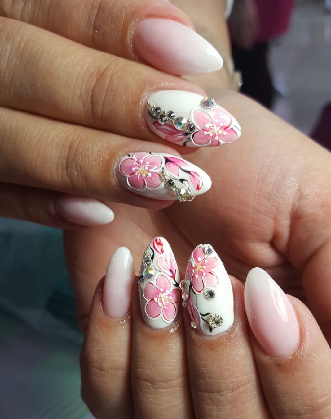 Картинки по запросу сакура на ногтях пошагово | Floral nail art, Flower nails, Floral nails