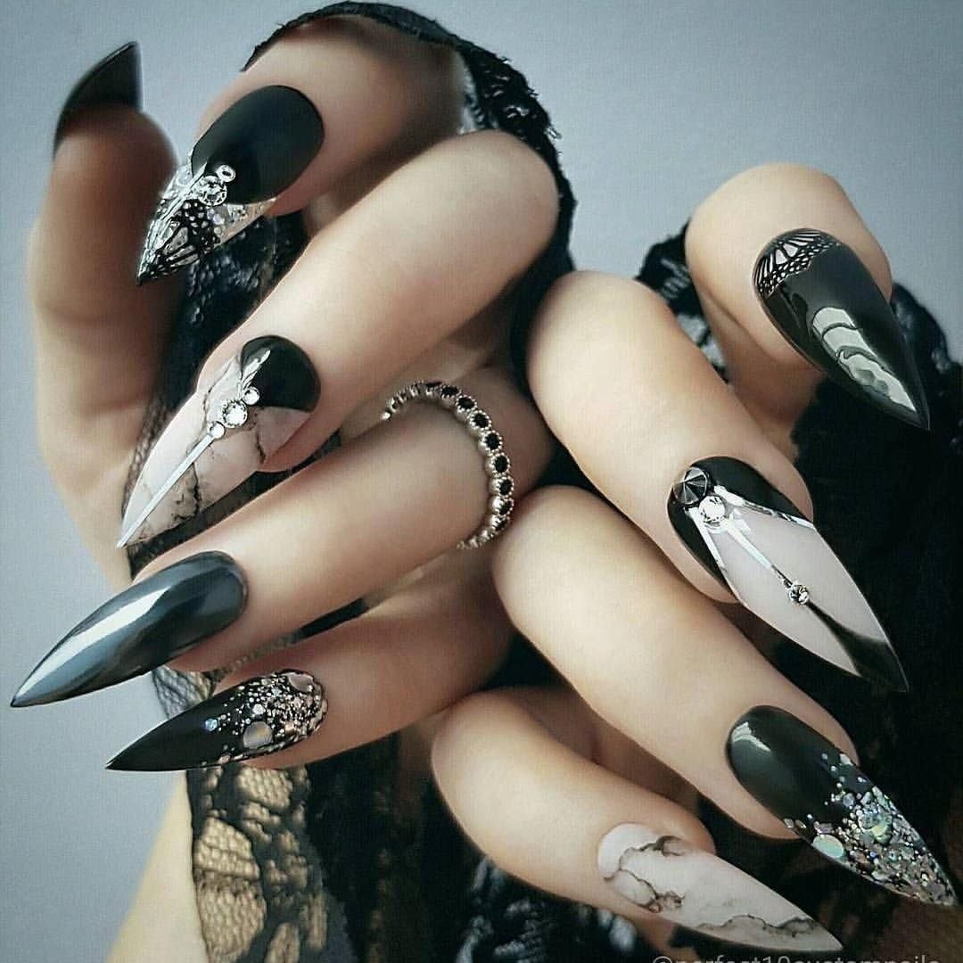 Черный френч на короткие ногти