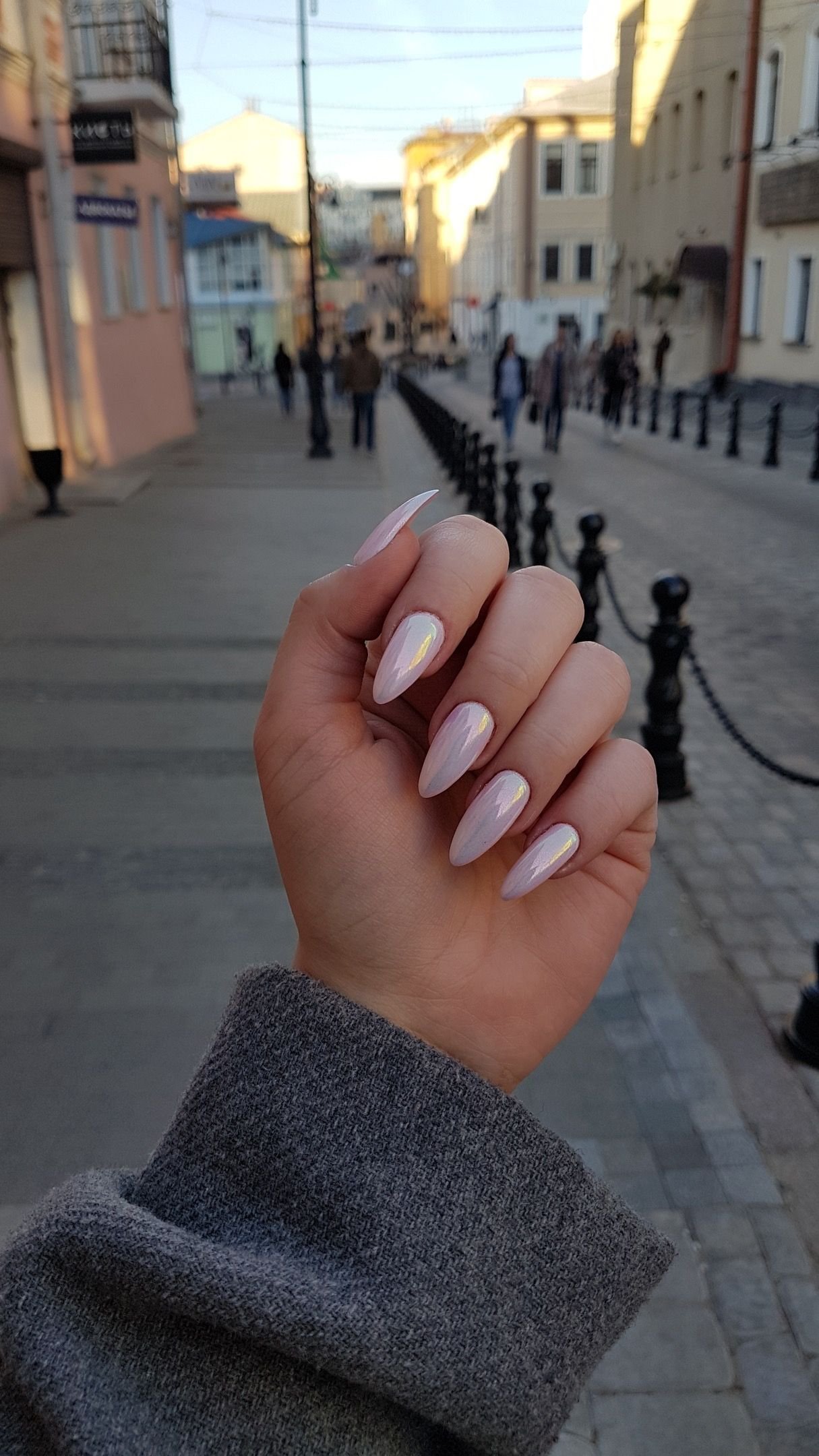 Миндальные ногти