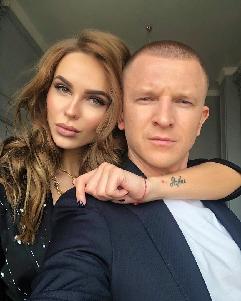 Павел Курьянов жена Ханна