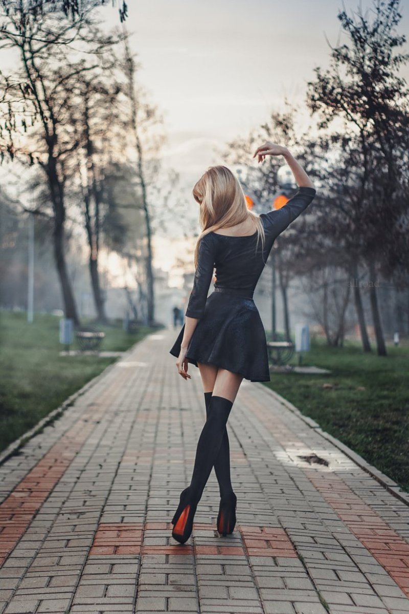 Стильная одежда для девушек