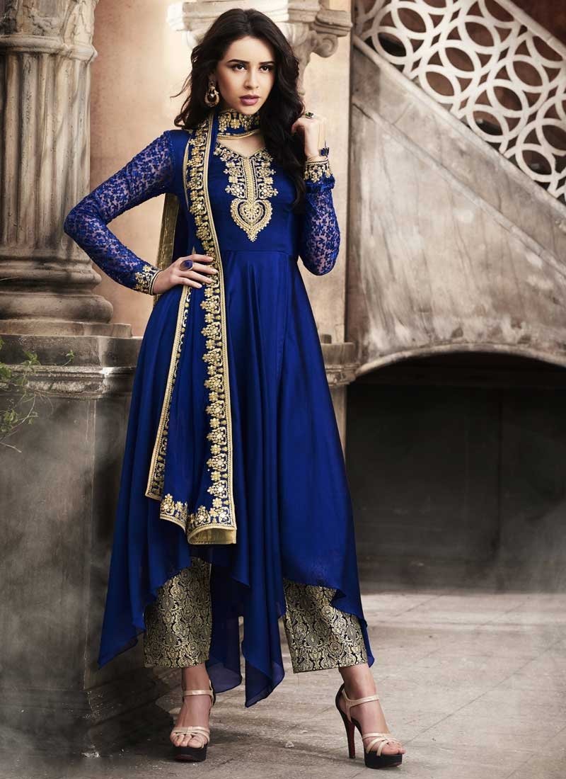 Caftan Nora аферы
