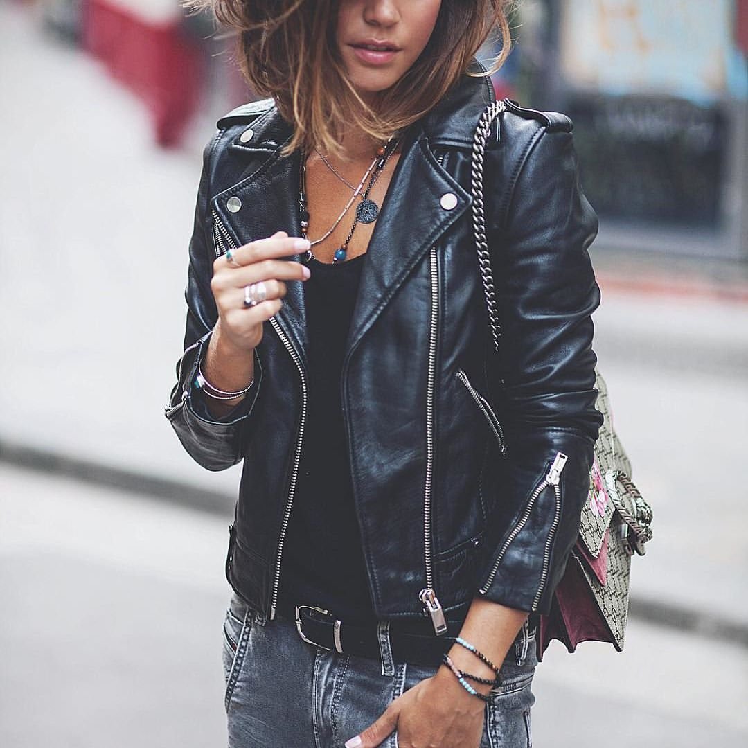 Alessandra Ambrosio в косухе