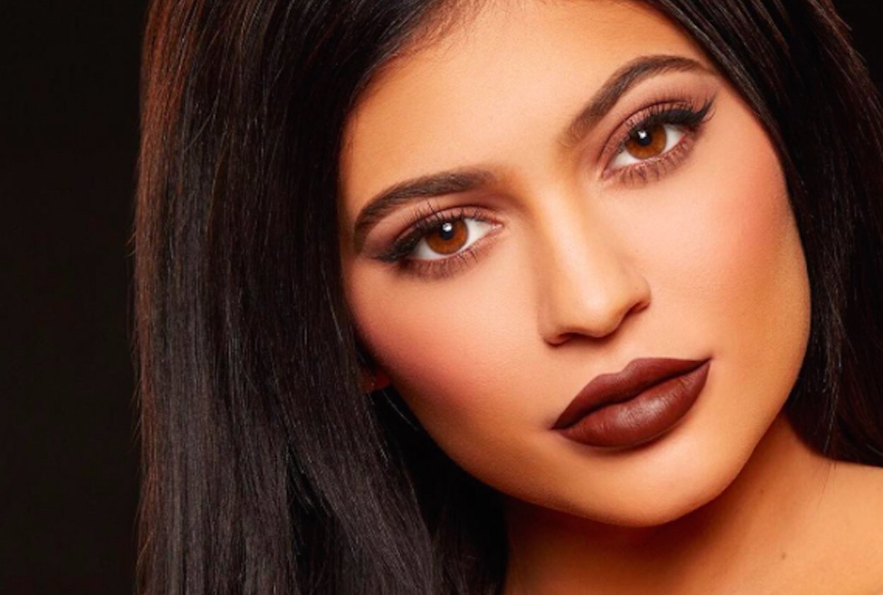 Kylie Jenner цвет глаз