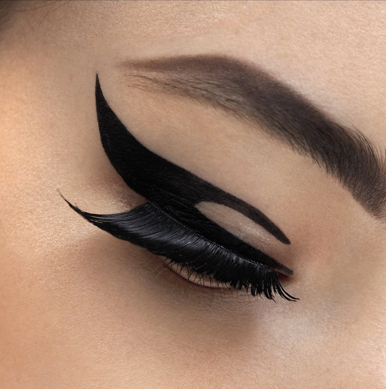 Подводка Tattoo Eyeliner