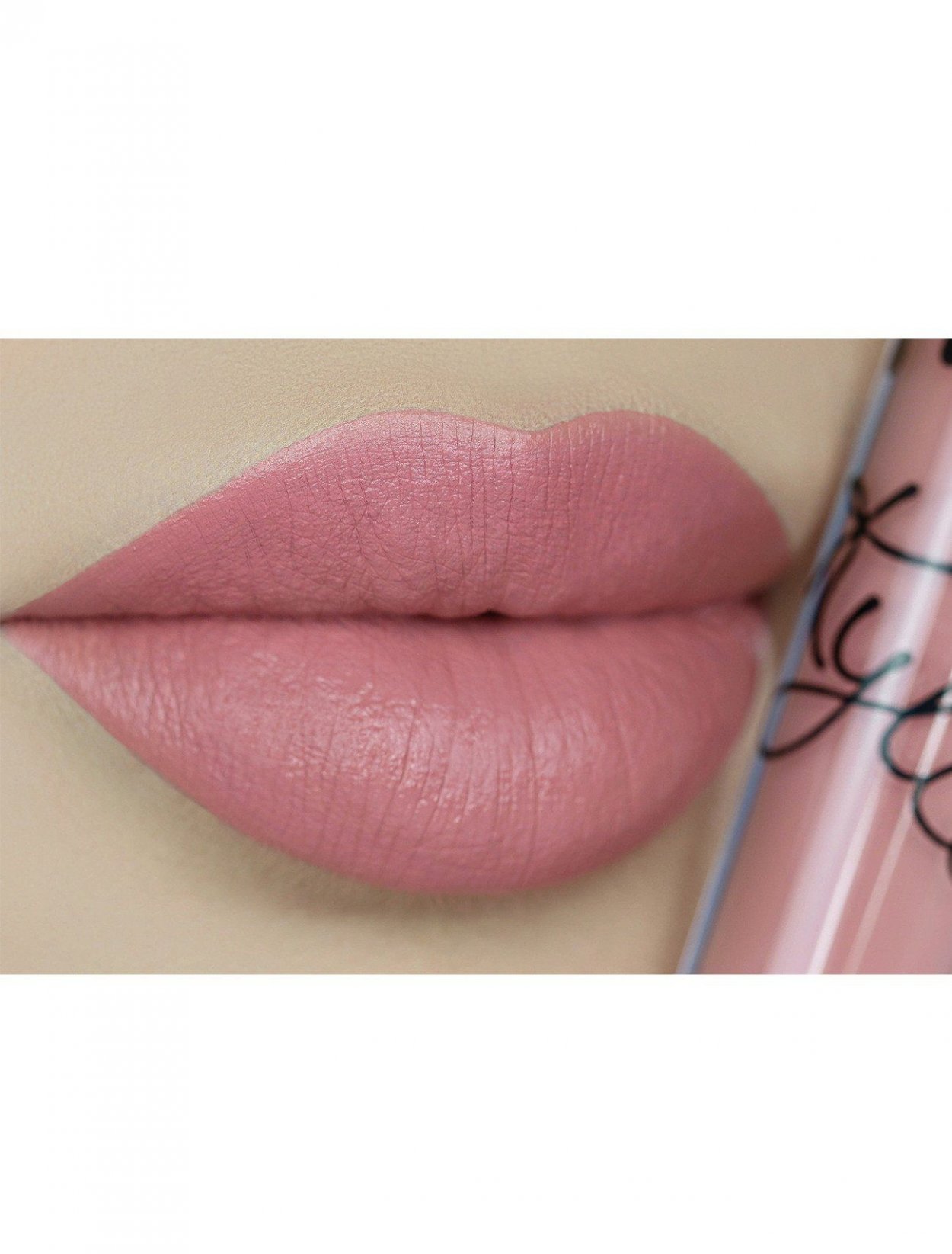 Kylie Jenner Matte Velvet Lipstick