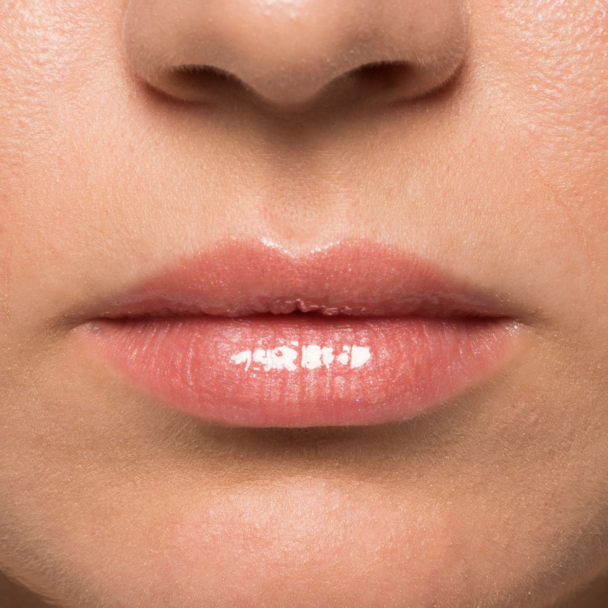 Becca Cosmetics Glow Gloss