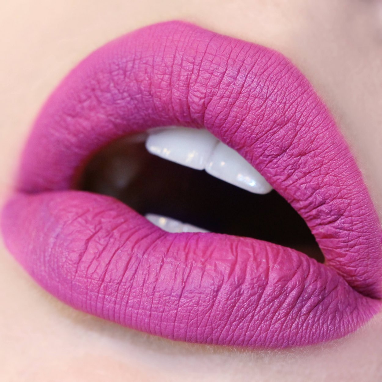Pink Lychee помада цвет