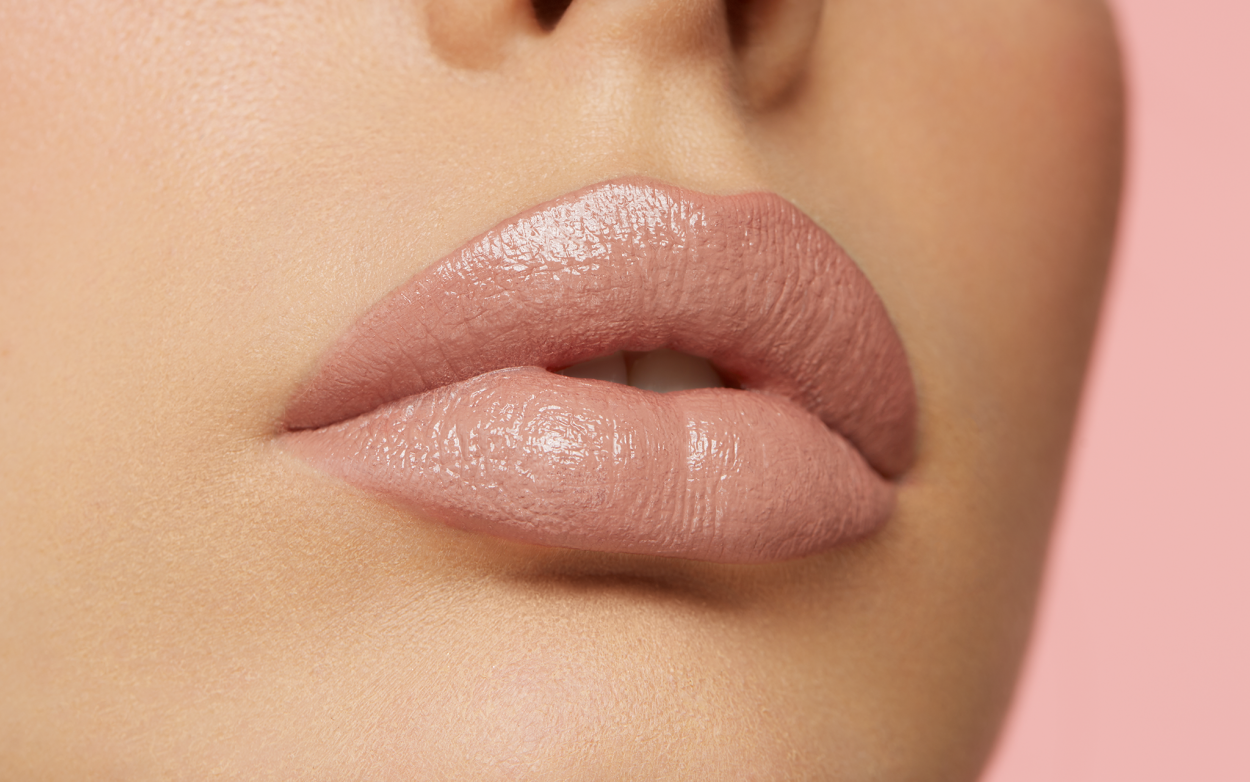 Pupa nude Obsession Lipstick жидкая губная помада