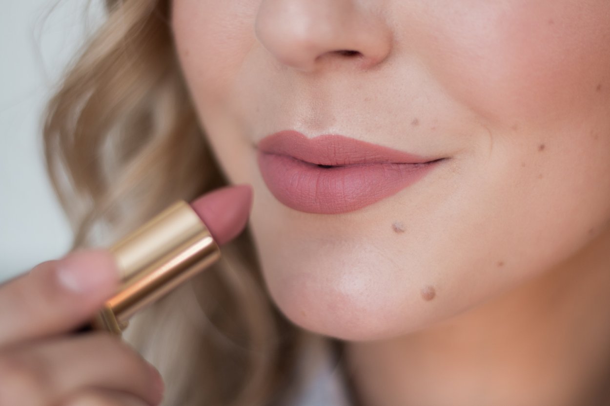 Губная помада Loreal 633