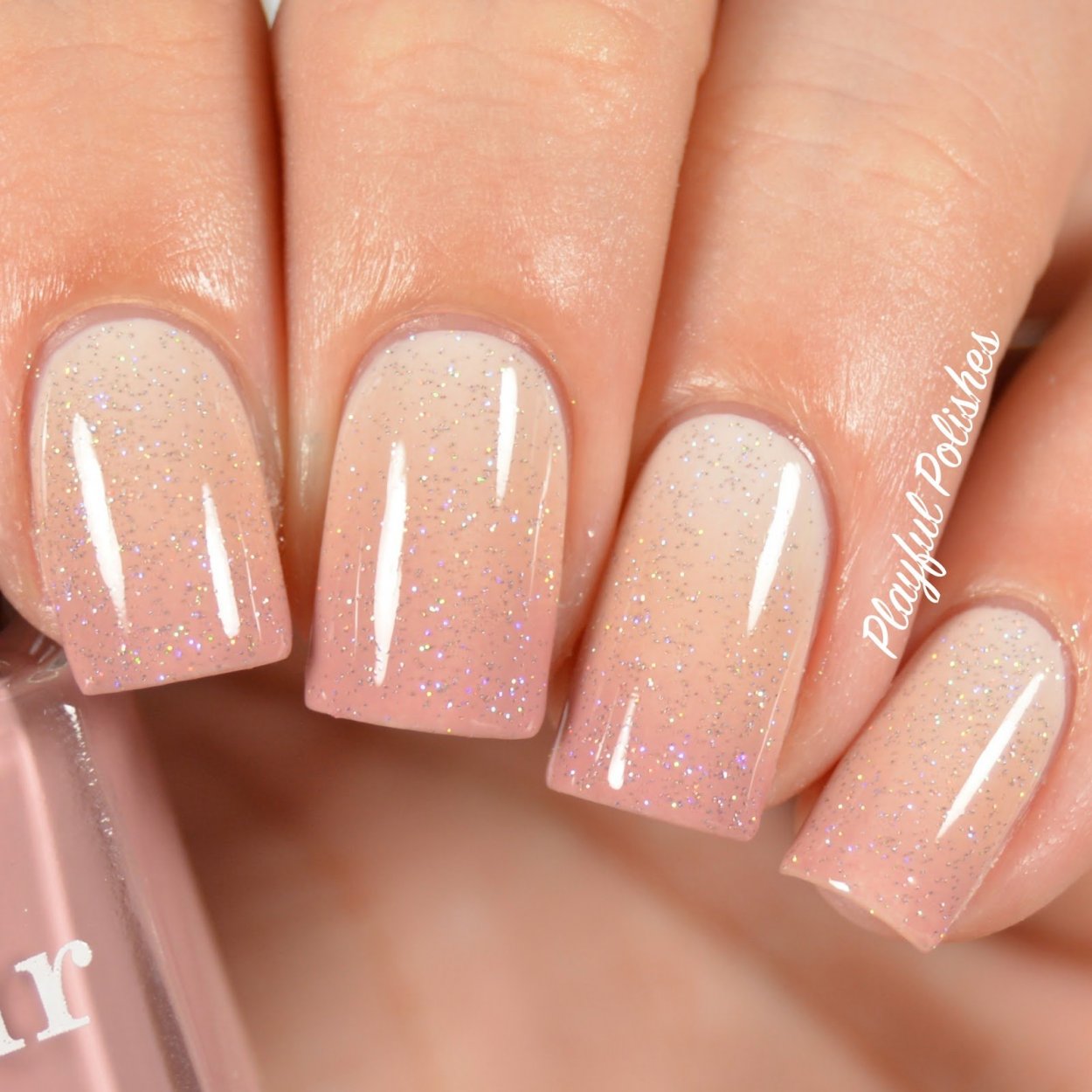 Лак Sally Hansen персик