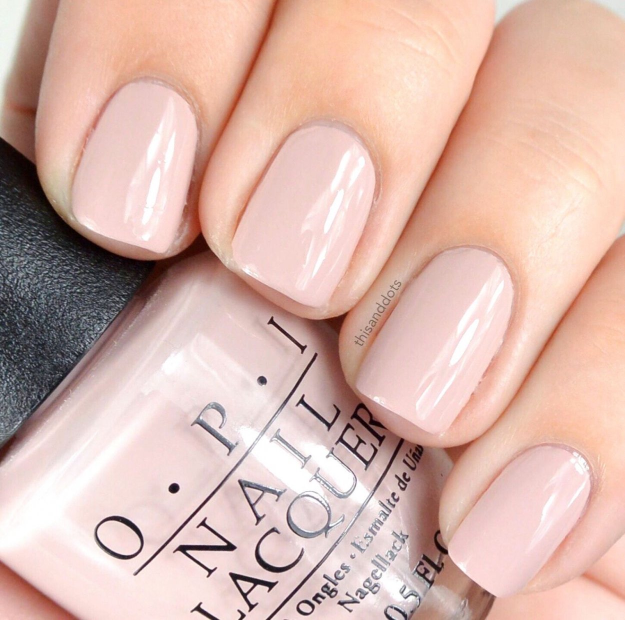 Лак для ногтей лореаль Color riche
