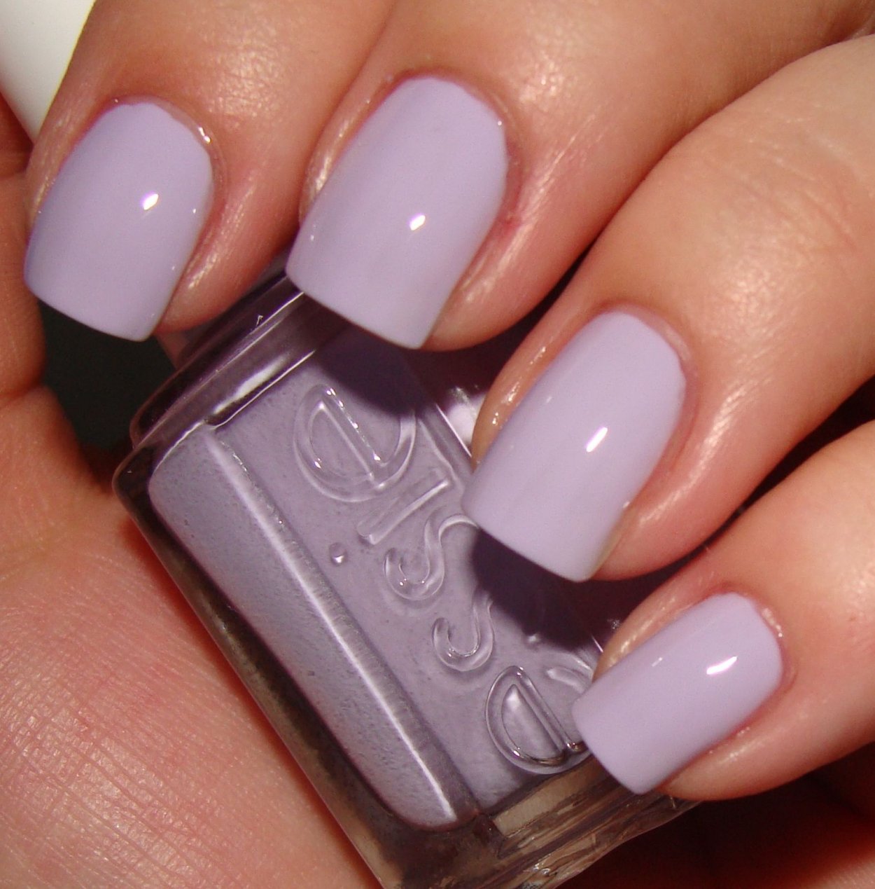 Essie Lilacism