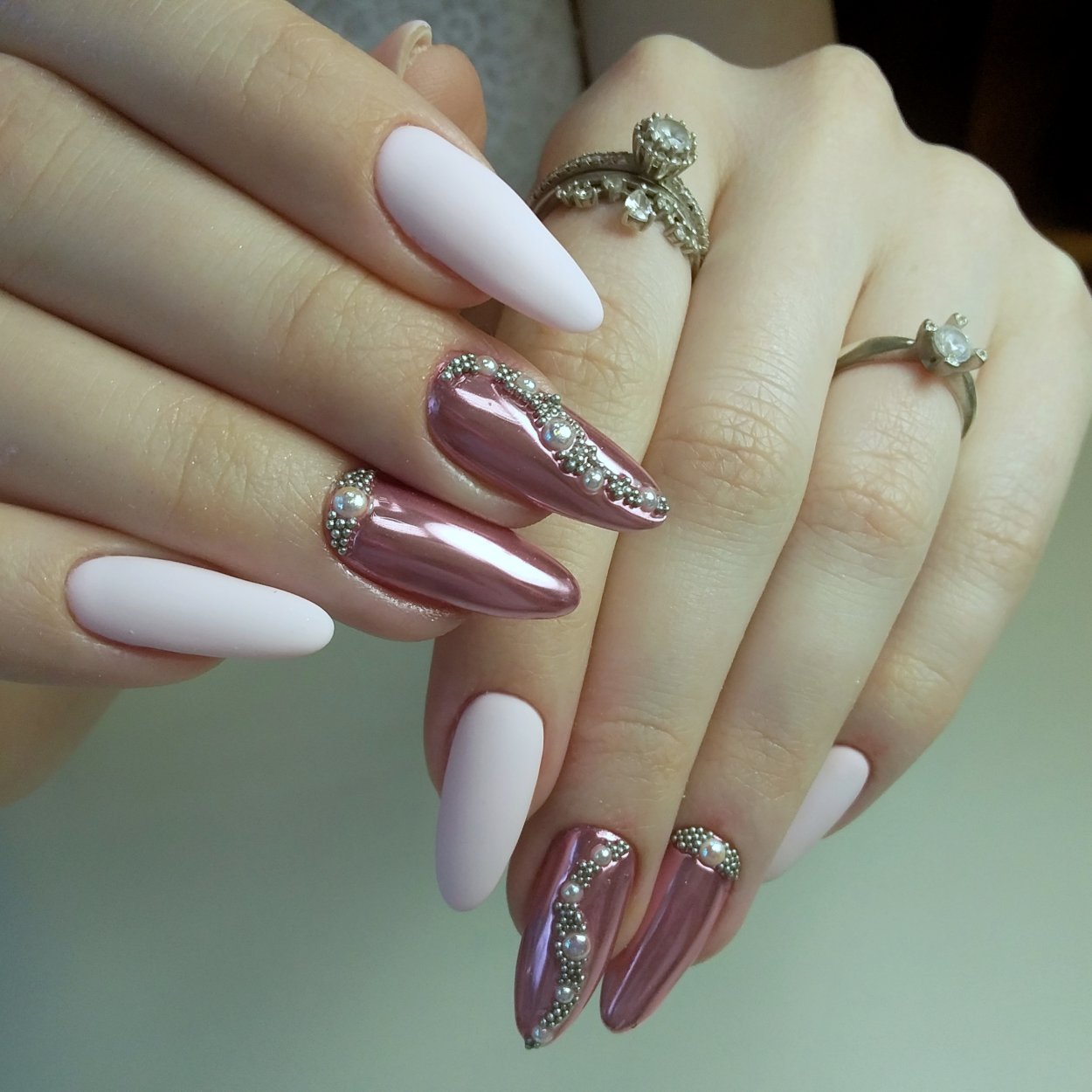 Manicure 2022 миндаль