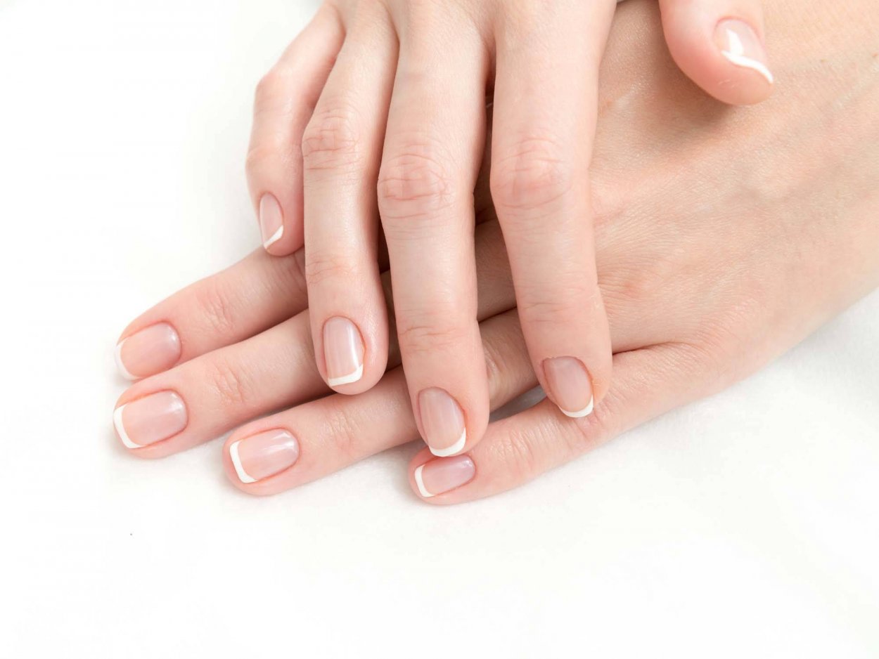 Короткие аккуратные ногти