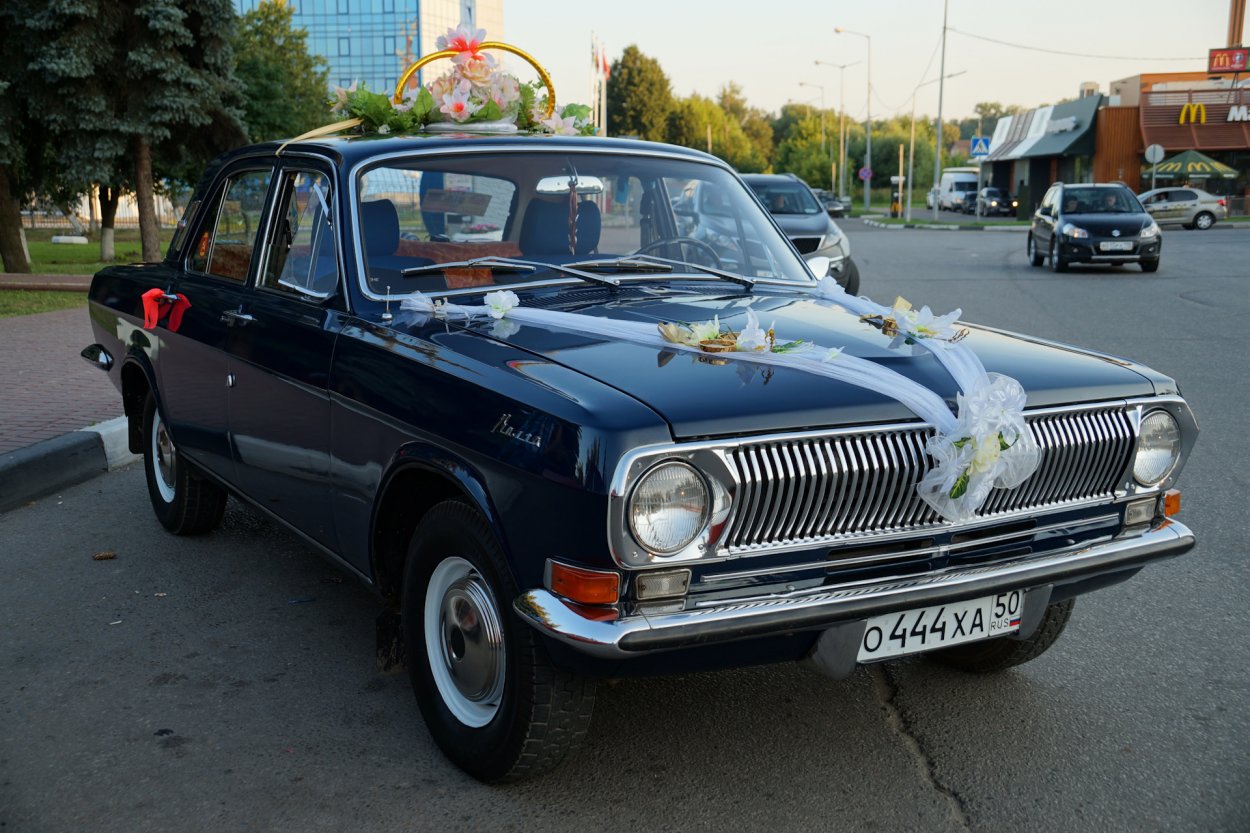 ГАЗ 24 дипломат