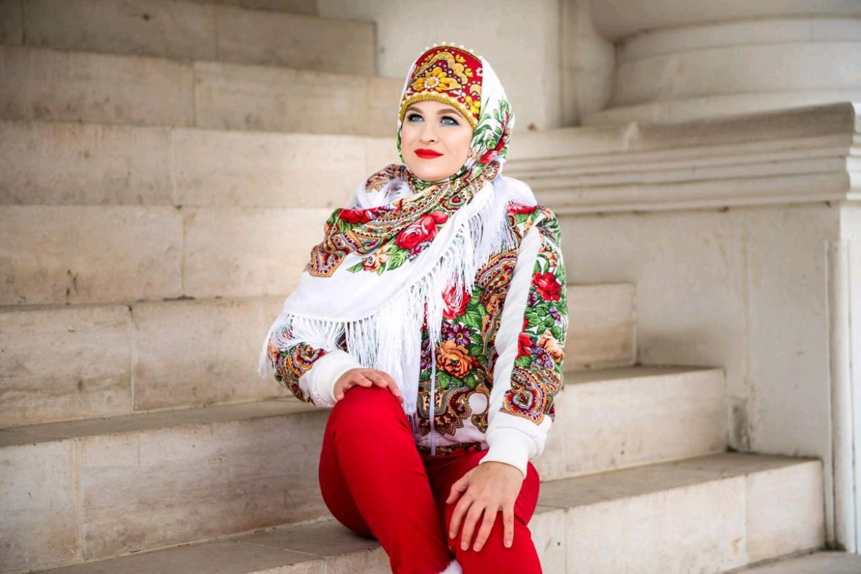 Платки в народном стиле