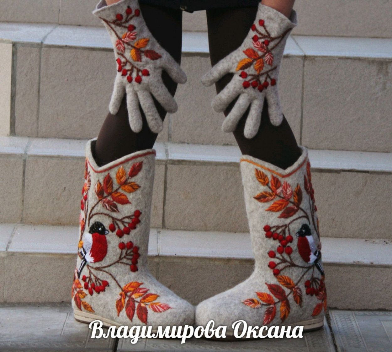 Валенки вышитые на подошве