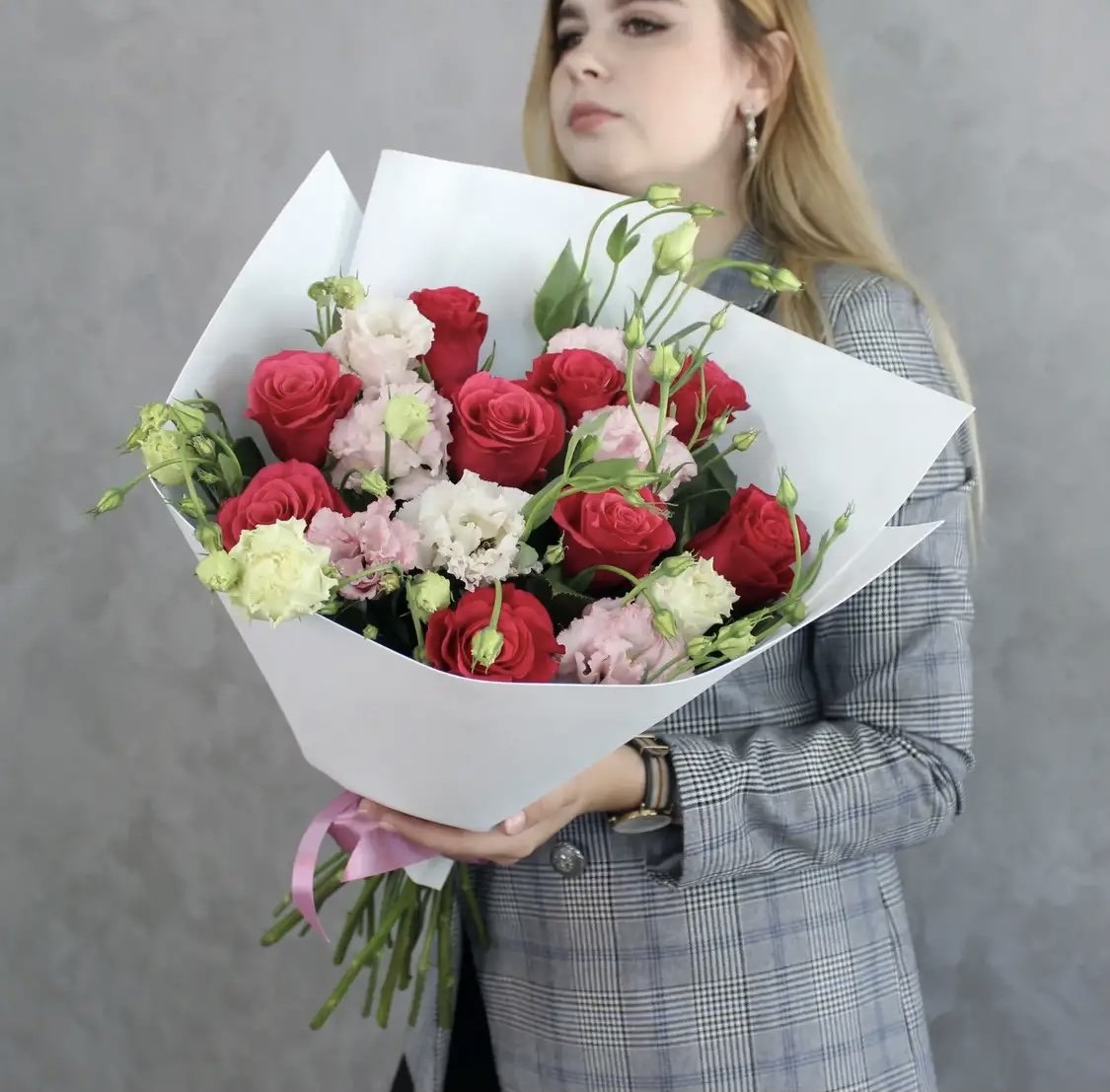 Букеты до 1500 рублей