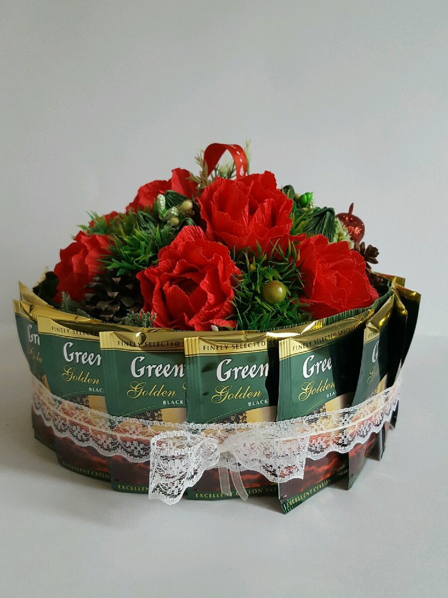 Букет с коробкой чая