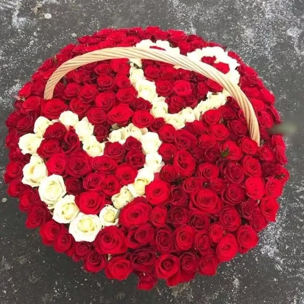 Сердце из роз