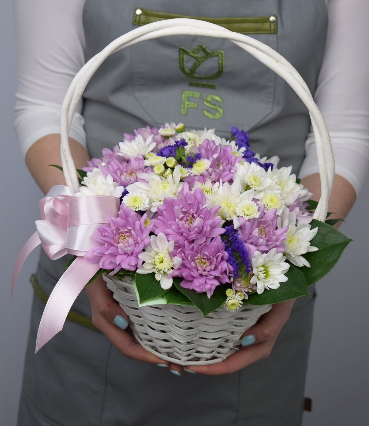 Корзина хризантем