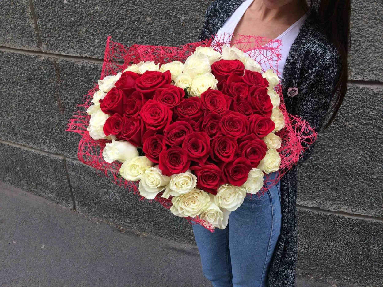 Букет из 51 розы