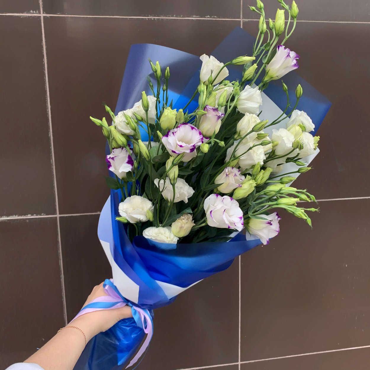 Ранункулюс и эустома