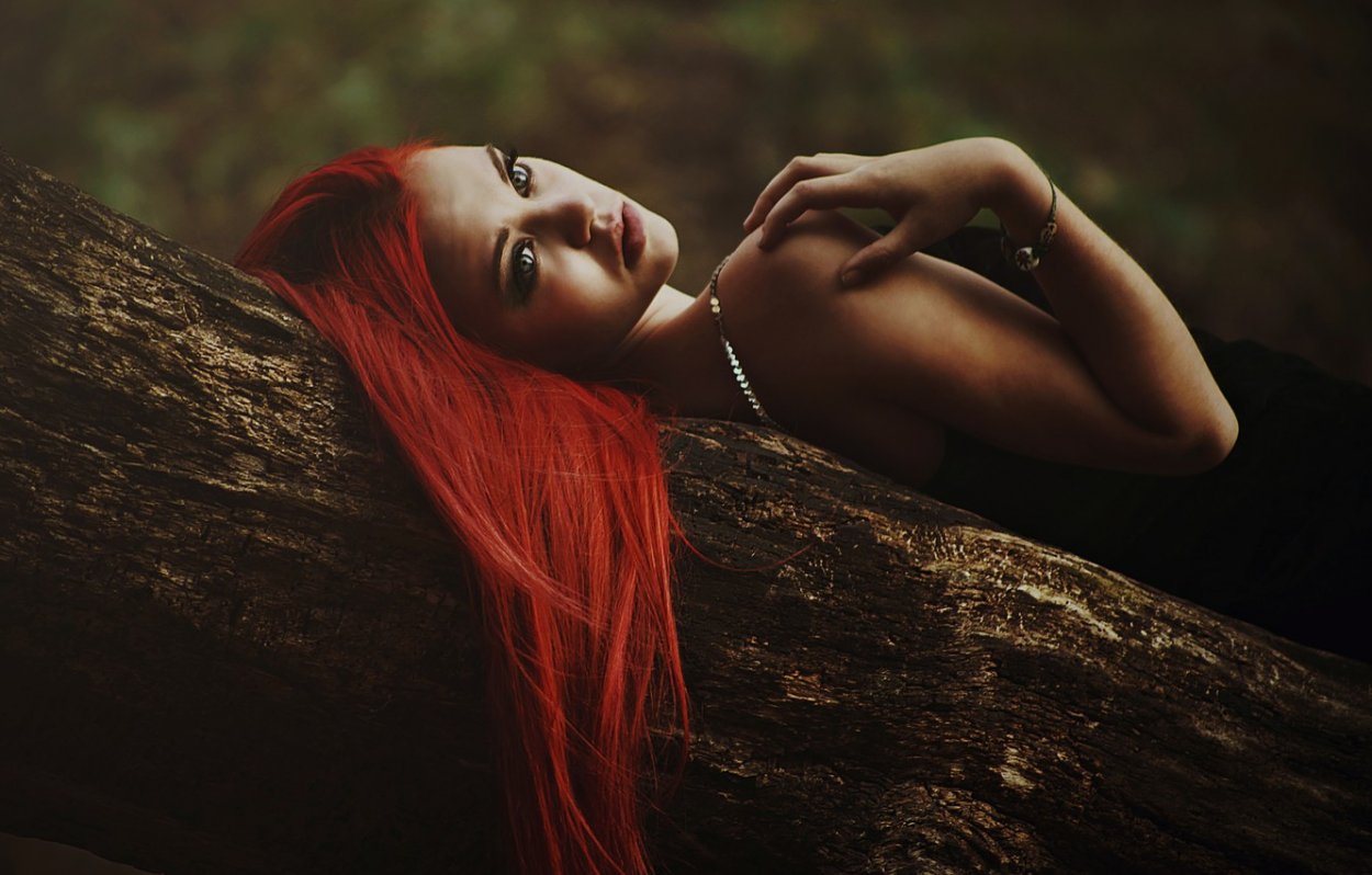 Helly Luv Red hair