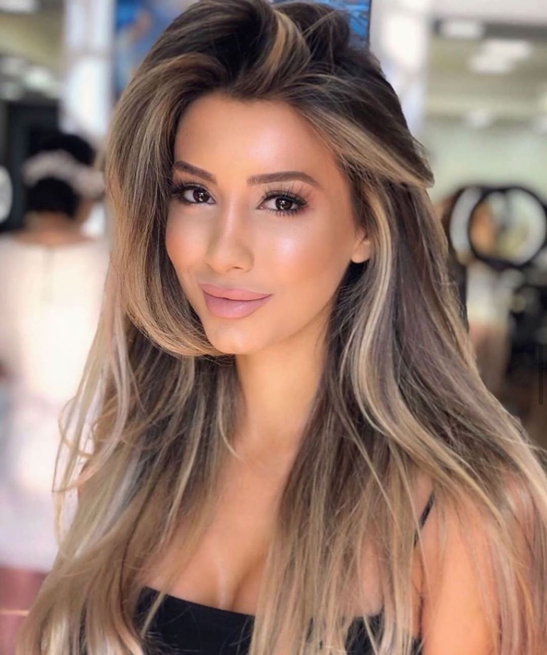 Адриана Лима шатенка