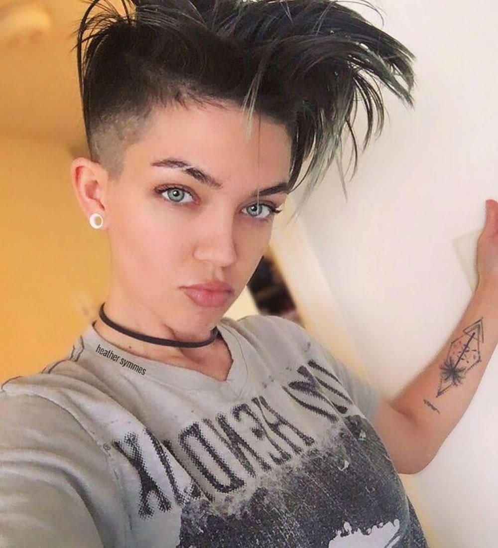 Brittenelle Fredericks hair