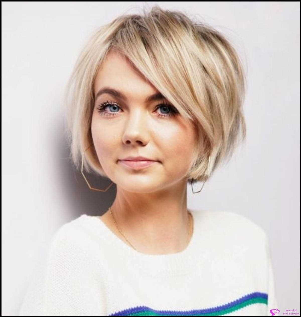 Удлинённое каре Селена Гомес