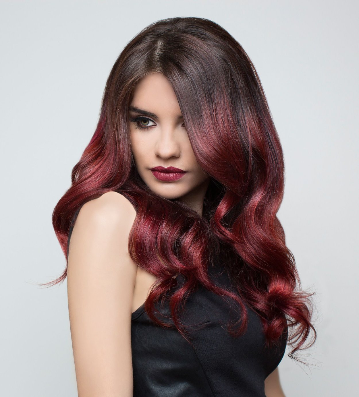 Cheryl Cole с красными волосами