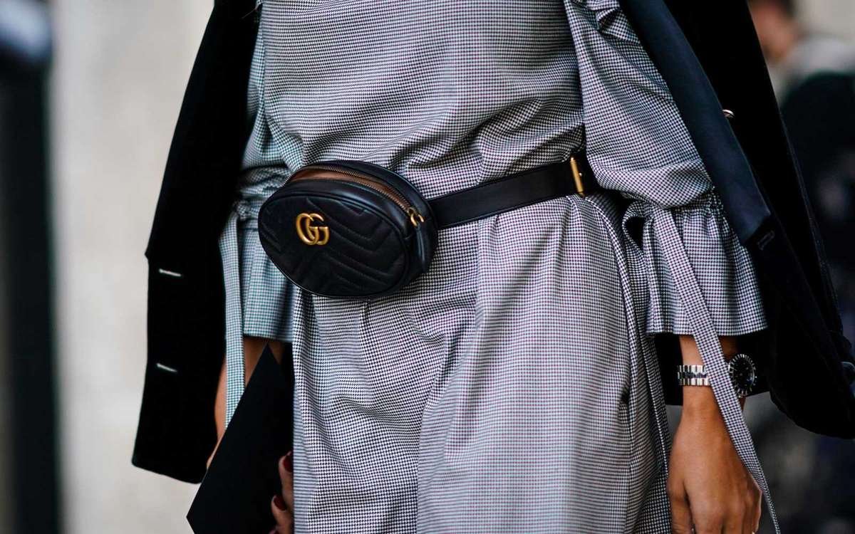 Gucci courrier gg Supreme Belt Bag