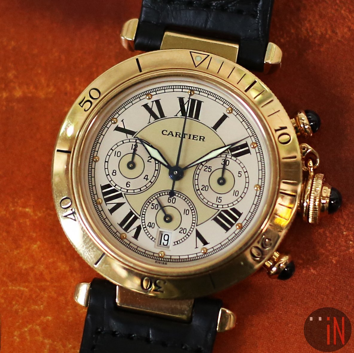 Pasha de Cartier часы 2324