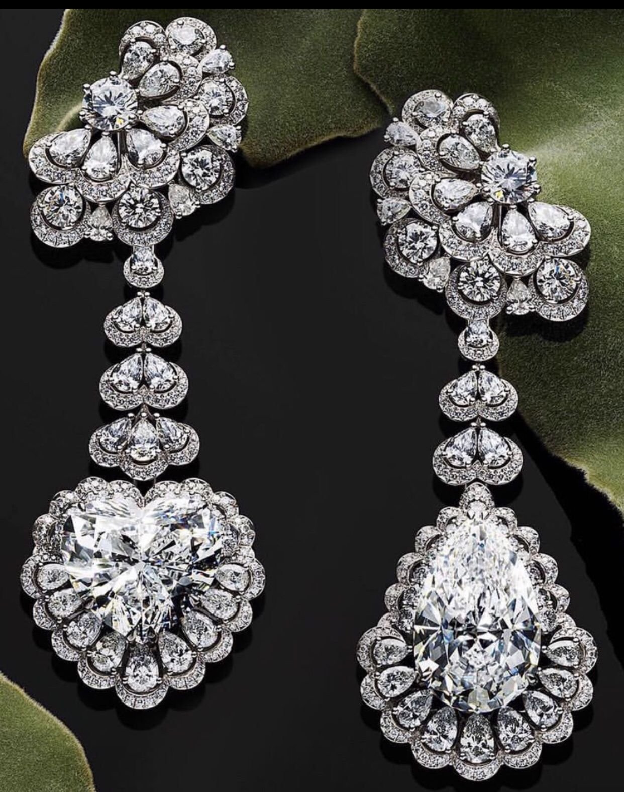 Серьги Chopard 0,6 CT