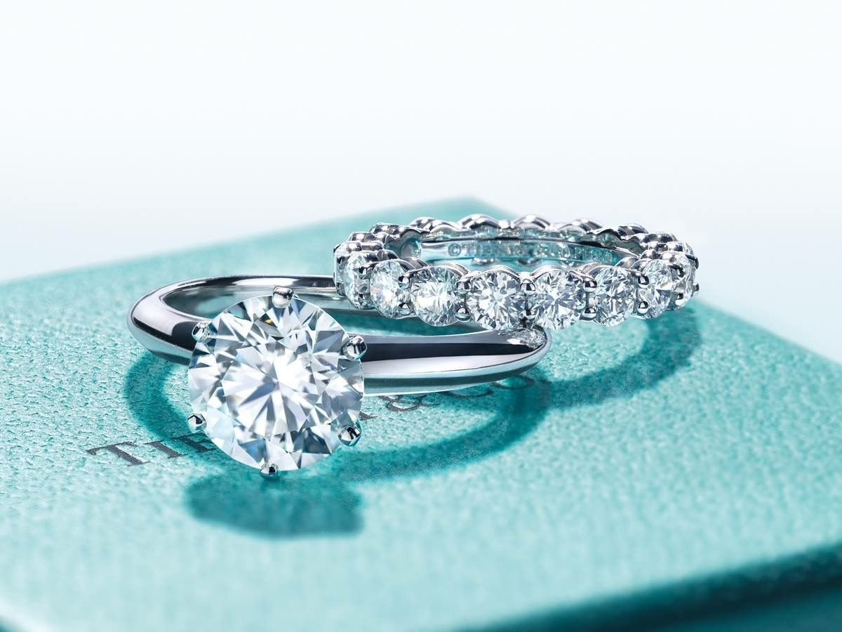 Tiffany Pave setting
