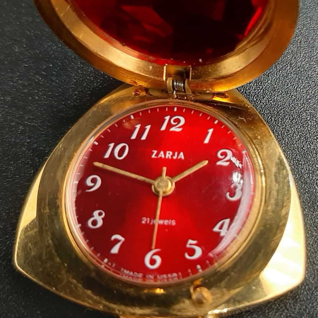 Часы - кулон - Zaria 21 Jewels